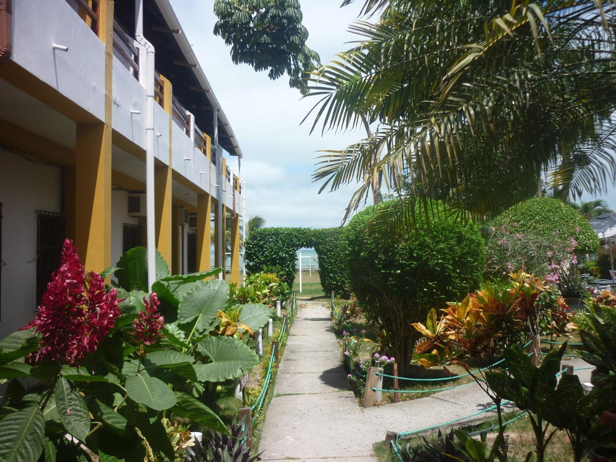 Hotel Puerto Ballesta Tonsupa Dış mekan fotoğraf