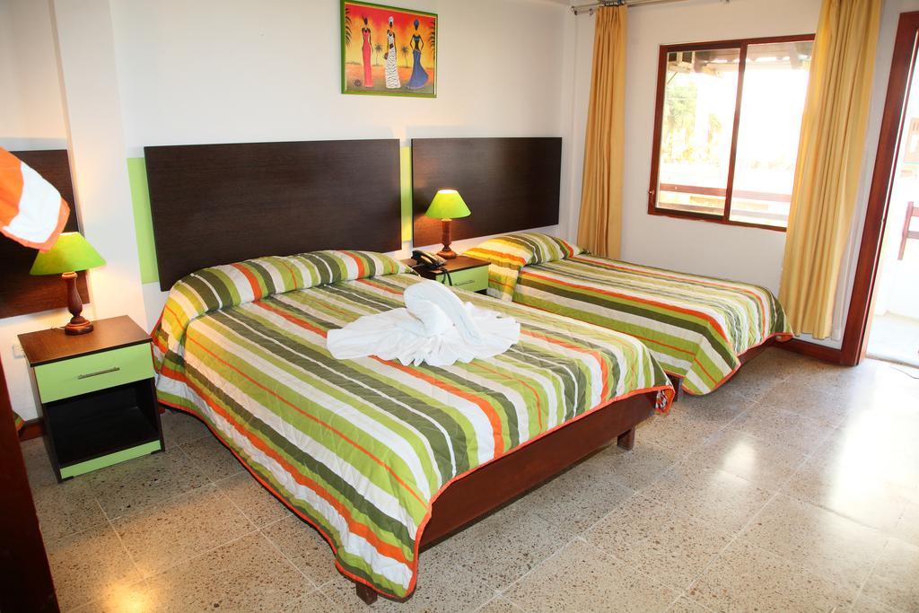 Hotel Puerto Ballesta Tonsupa Oda fotoğraf
