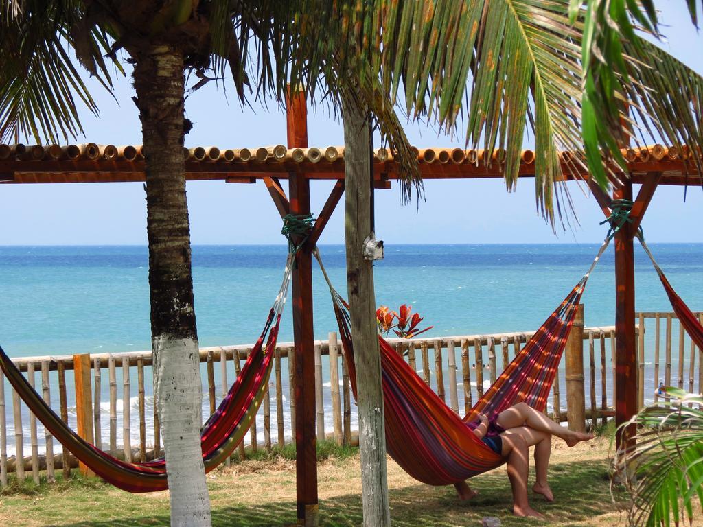 Hotel Puerto Ballesta Tonsupa Dış mekan fotoğraf